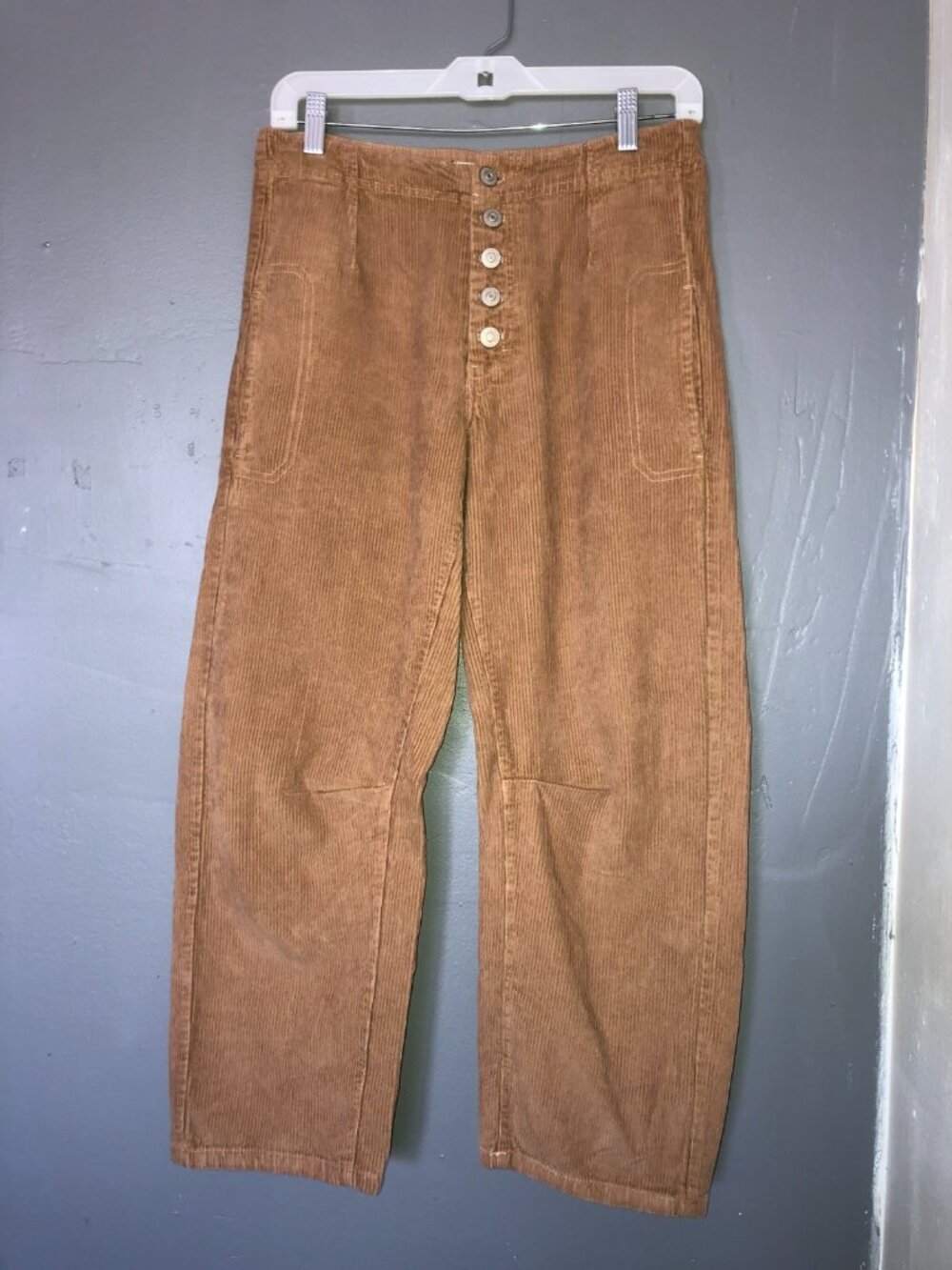 We The Free People Osaka Mid Rise Barrel Leg Loose Corduroy Button Fly Size 25